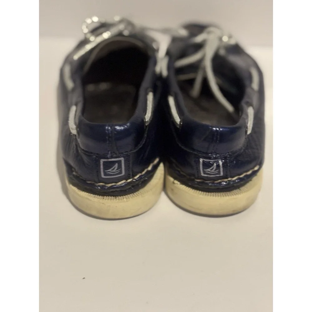 Sperry TopSider Metallic Blue Leather Women's‎ Boat Shoes Charms Size 6M